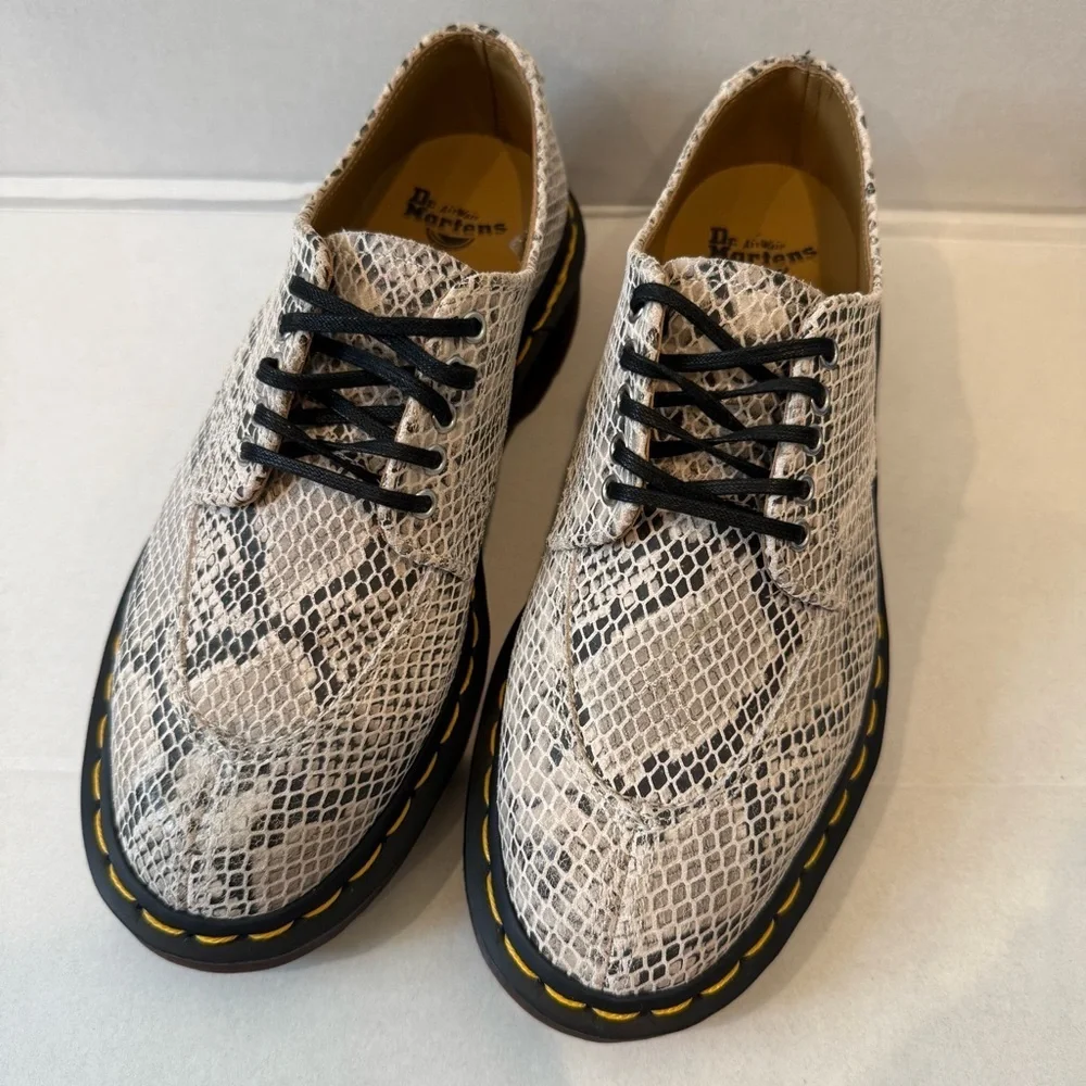 Dr. Martens 2046 Oxford Shoes | Snake Print Suede | Sand | Size 7 | NWOB